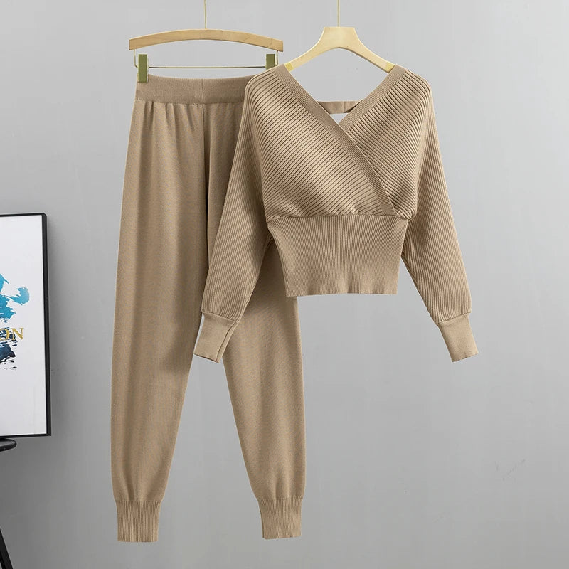 Elegant Knitted Two-Piece Tracksuit Set