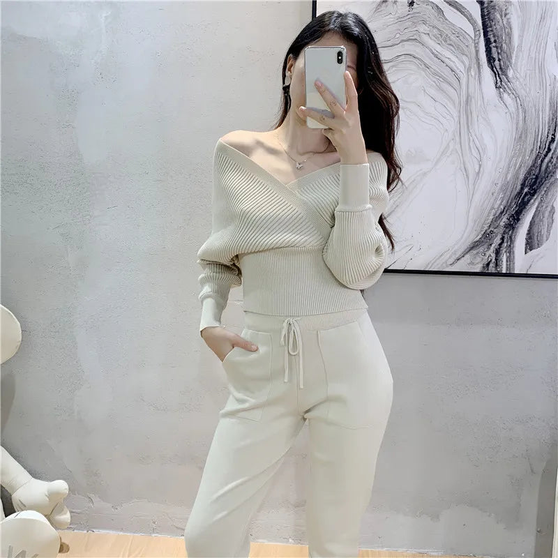 Elegant Knitted Two-Piece Tracksuit Set