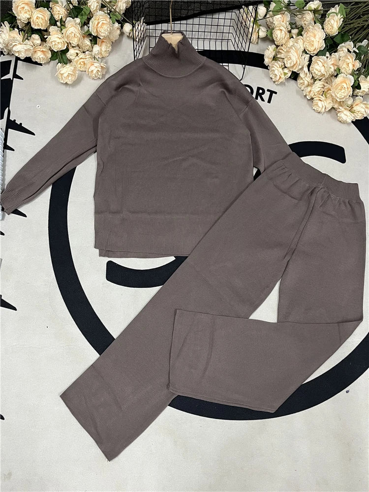 Cozy 2-Piece Knitted Tracksuit